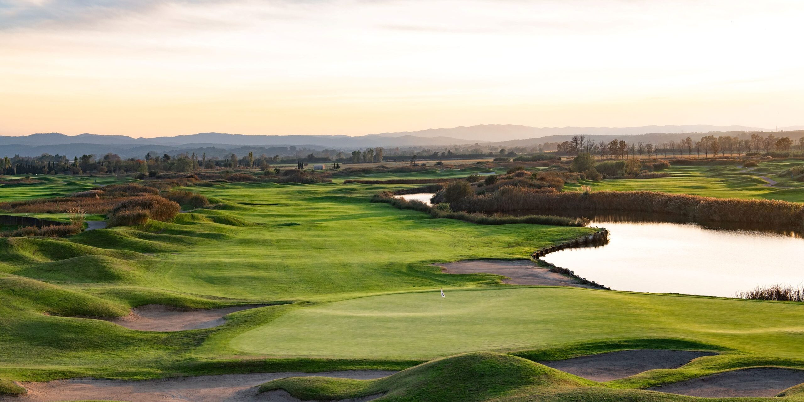 emporda-links-18-pm-2-scaled